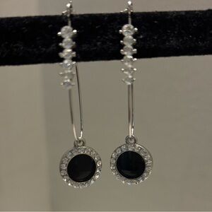 Vintage Elegant Silver Black rhinestone sparkle Dangle Earrings onyx looking